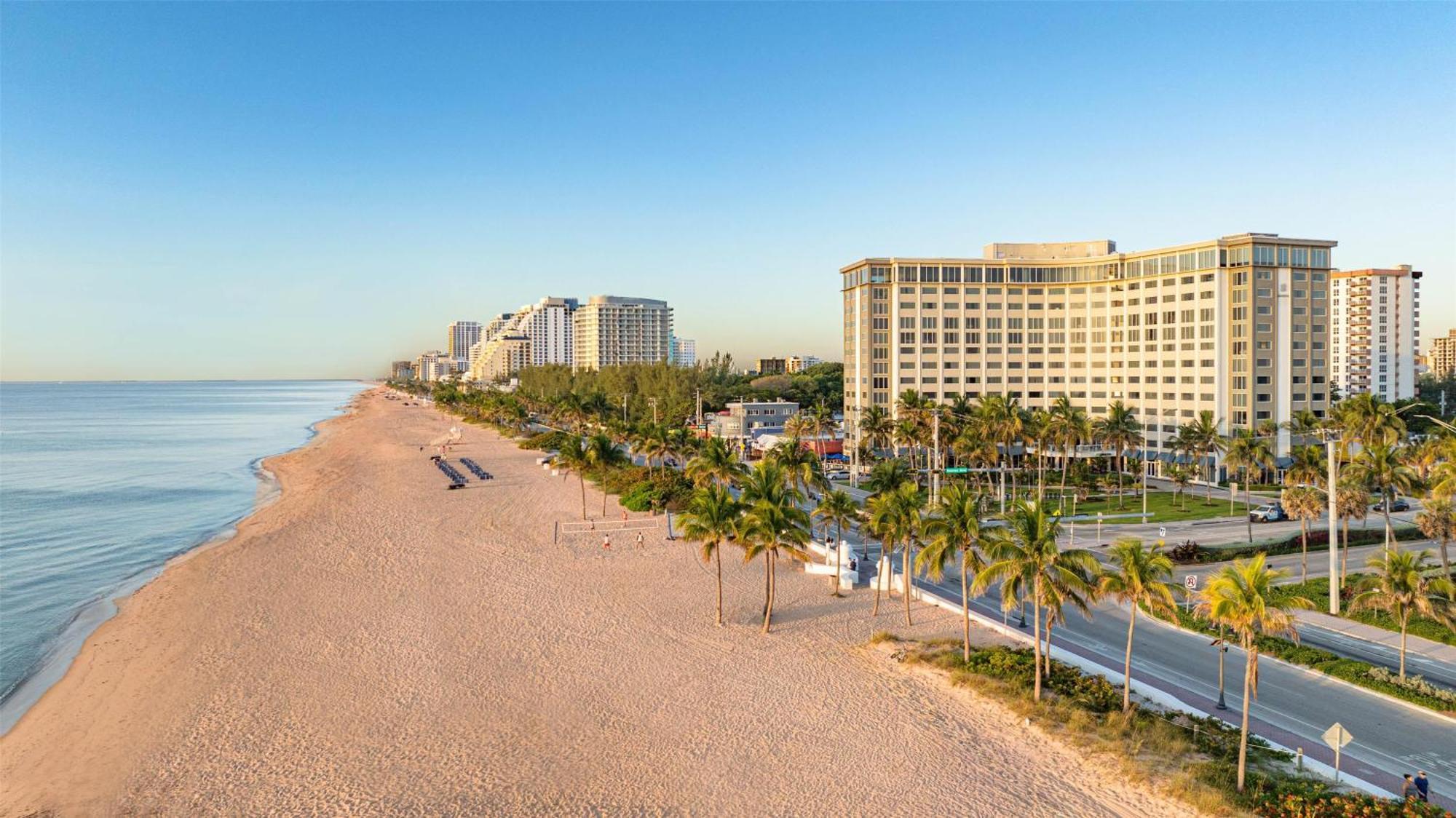 Sonesta Lauderdale Hotel 4*